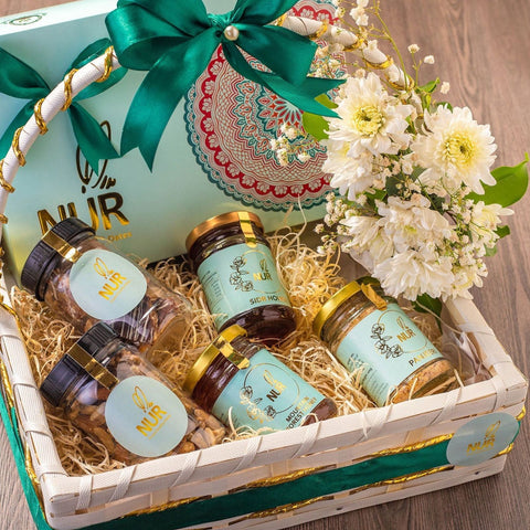 Teal Gift Hamper